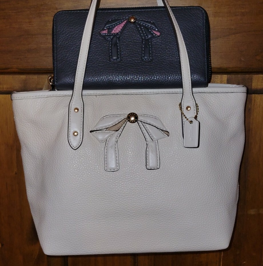 s-l1200.jpg s-l1200.jpg