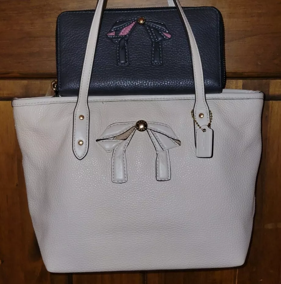 Coach Chalk White With Bow Leather Mini City Zip Tote Handbag Wallet F28988
