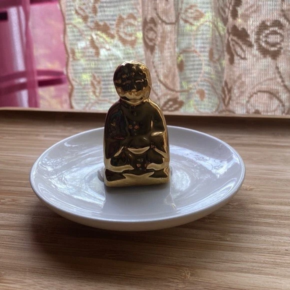 Buddha jewelry hotsell holder