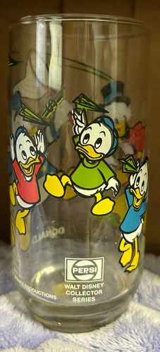 Donald and Scrooge Hughie Walt Disney Pepsi Sammlerserie Promo Glas 6 1/4" - Bild 3 von 3
