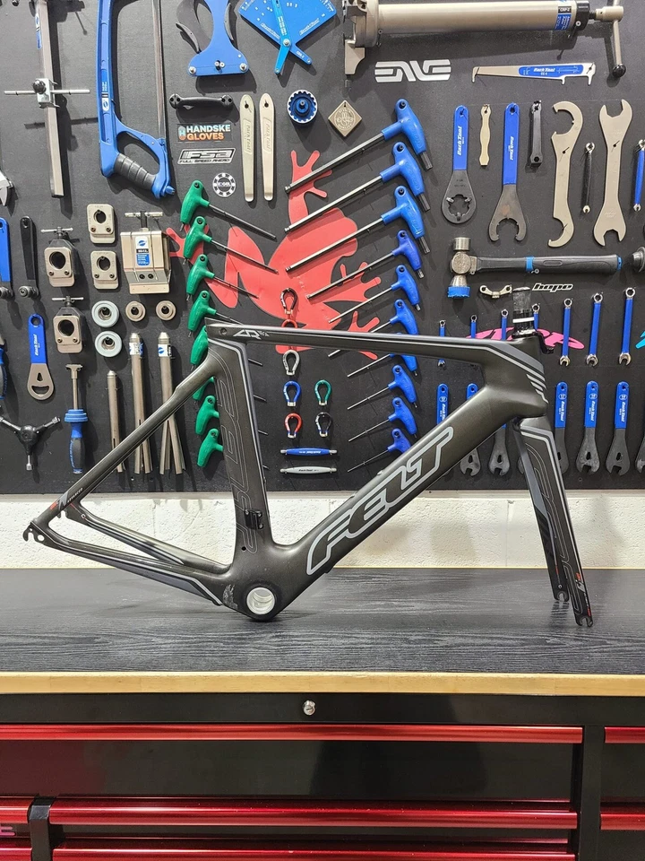 Cuadro de carbono Felt AR3 2014 54 cm freno de llanta 700c Foto 2 de 4