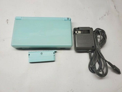 Muy buen cargador Nintendo Ds Lite y OEM elige color totalmente funcional LIBRE DE REGIÓN - Imagen 3 de 11