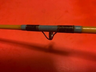 VINTAGE GOLDEN SABRE STROKER 6 FOOT 6 INCH 20 TO 60 POUND RATED