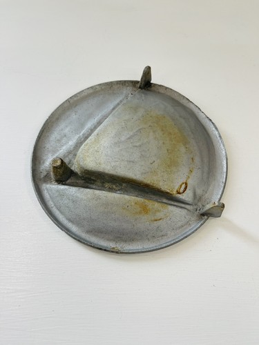 Vintage automotive service station Advertisement, aluminum ashtray - Picture 5 of 6