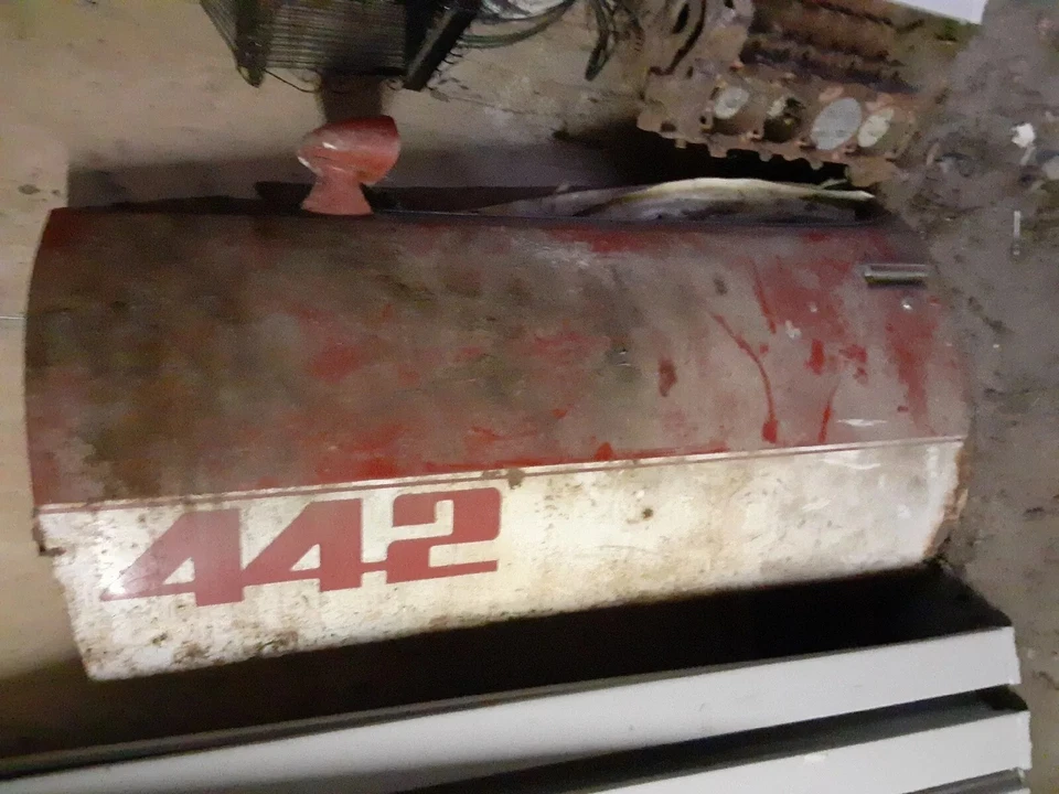 1976 Oldsmobile 442 Cutlass Supreme CS Driver's Side Door Left SURVIVOR COMPLETE - Image 2 of 4