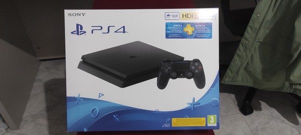 Sony PlayStation 4 Slim 500GB Consola - Jet Black
