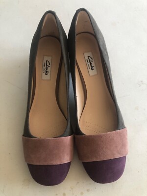Ladies Clarks Narrative Chinaberry Suede Court Shoes BNWB UK