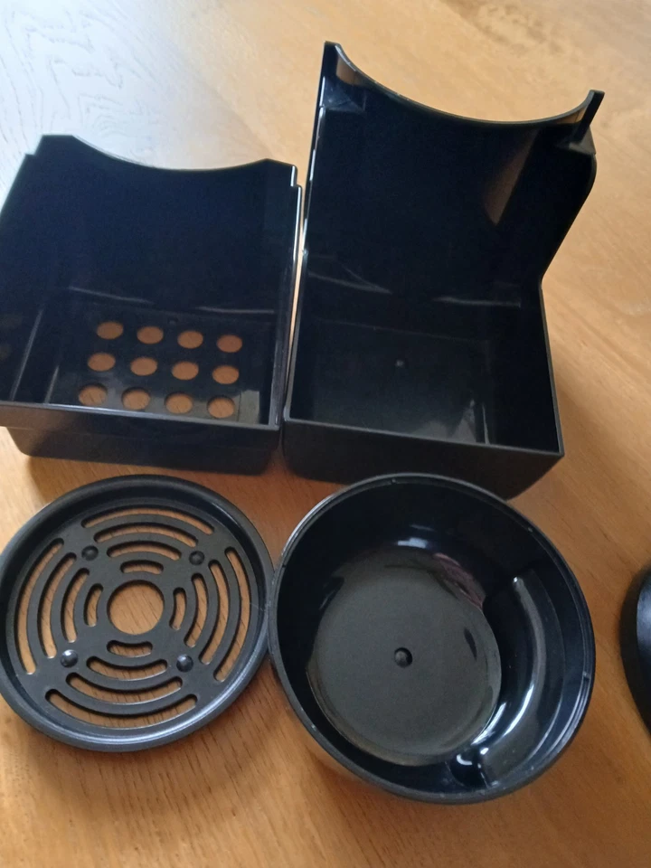 Tchibo Cafissimo Kapselmaschine, Schwarz Im Nichtraucher Haushalt Für 17€ - Bild 4 von 4