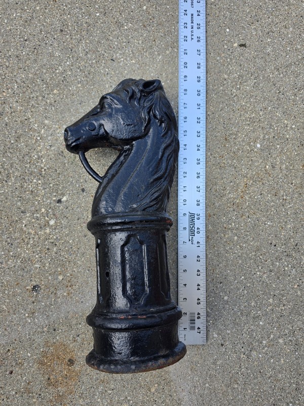 Vintage Cast Iron Horse Head Hitching Post Cover