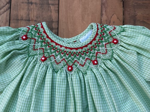 Christmas Lime Green Smocked Bishop's Dress by Remember Nguyen, 12 M - Picture 4 of 5