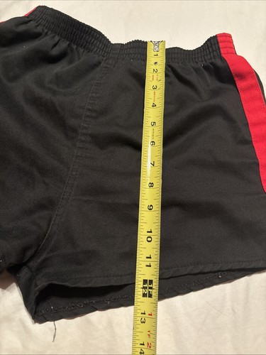 EUC Vintage Junior Größe 3 schwarz rot kurze Shorts sportlich Seitenschlitz Retro 70er - Bild 9 von 9