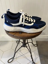 MENS NEW VANS MTE ULTRARANGE NEO VR3 NAVY TRUE BLUE.  SIZE 11.  LITE ATHLETIC