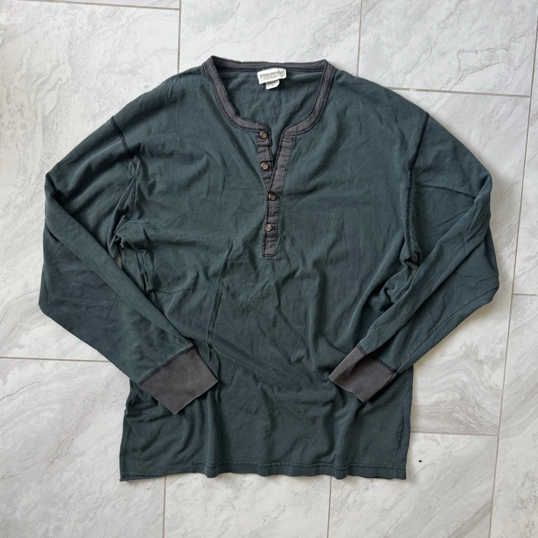 Preços baixos em Camiseta vintage Banana Republic em camisetas