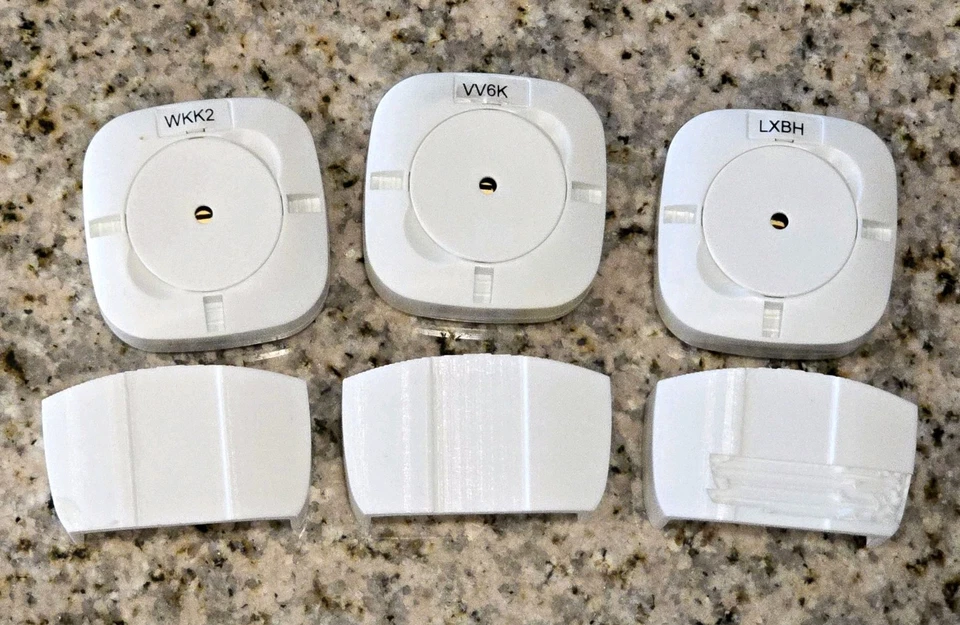 Ecobee Smart Sensor (EBRSE4) 3 Pack with 3D Printed Mounts - Used - Image 2 of 2