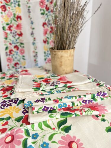 SET vintage HUNGARIAN cotton TABLECLOTH table runner NAPKINS floral decor c1950 - Afbeelding 1 van 21