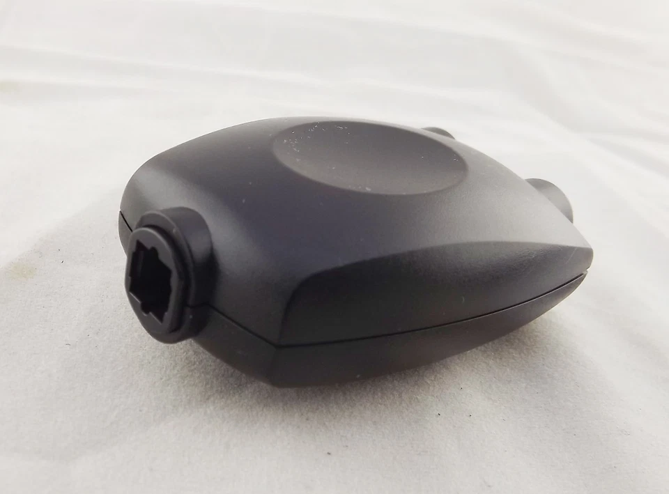 Toslink Digital Optical Fibre Audio Cable 2 Way Female Splitter Switch Adapter - Image 3 of 4