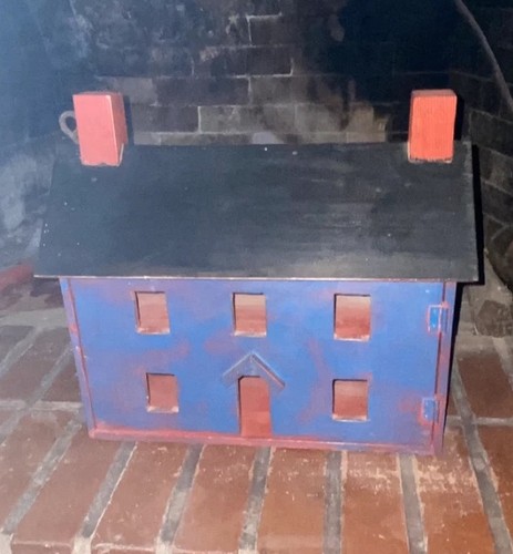 Primitive Saltbox Dollhouse Antique Wood w/ swing open back