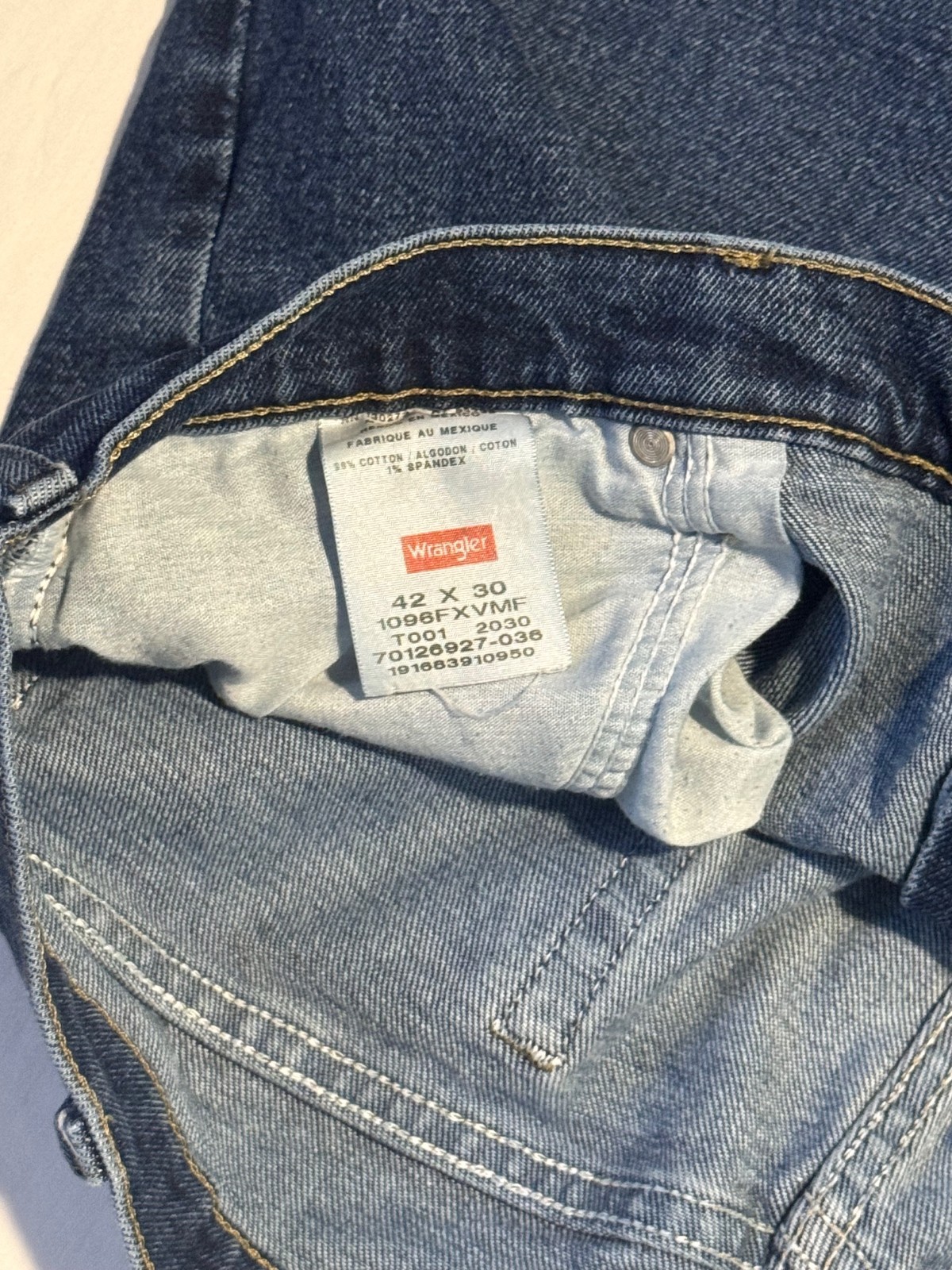 Wrangler Premium Jeans Blue 1096FXVMF Men's Size 42x30 Cotton Denim Comfort Fit thumbnail 7