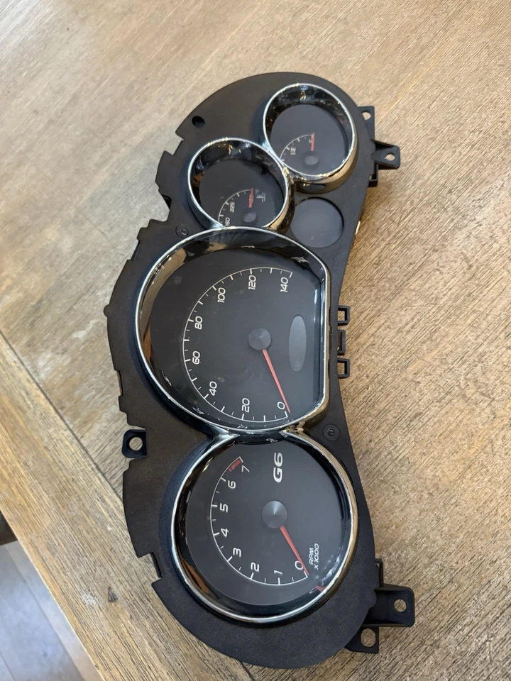Cuadro de instrumentos velocímetro Pontiac G6 2005-2010 kilometraje 120.396 Foto 2 de 4