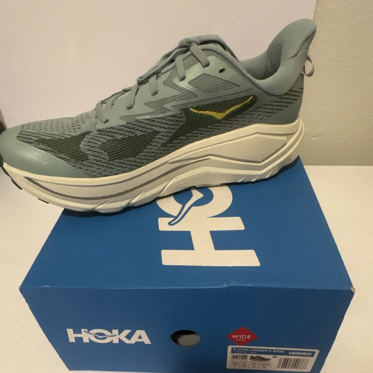 Hoka One One HOKA Challenger 8 Wide Jade Truffle Salt for  display picture 2
