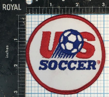 VINTAGE US SOCCER FIFA WORLD CUP TEAM USA SOUVENIR 3" ROUND IRON ON CLOTH PATCH