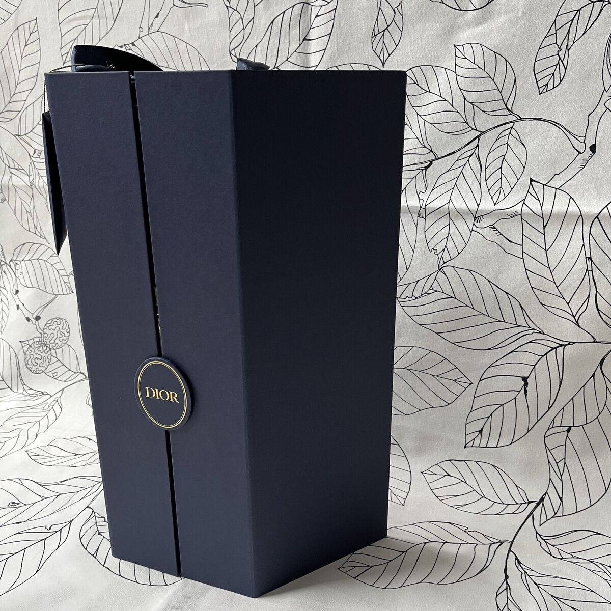 DIOR LUXURY Advent Calendar 2022 Empty Box only USED No DIOR LUXURY Advent Calendar 2022 Empty Box only USED No