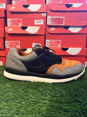 Size 12 - Nike Air Safari OG
