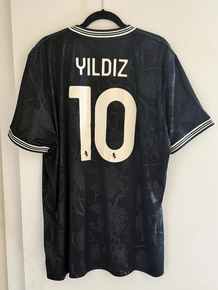 Preços baixos em Camisas de futebol Adidas Juventus National Team