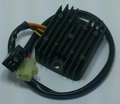 Spannungsregler Tourmax Suzuki VX 800 VZ 800 Marauder RGU-312