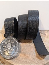 Cache Womens Rhinestone Buckle Black Embossed Leather Belt Sz Med, 32.5" to 36"