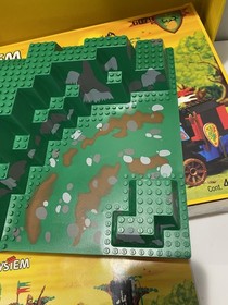 LEGO 6079  Castle: Dark Forest Fortress 100% Complete w/Box & Manual 1996