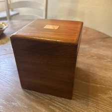 Vintage Decatur Industries DECO USA Walnut Humidor Cigar Box