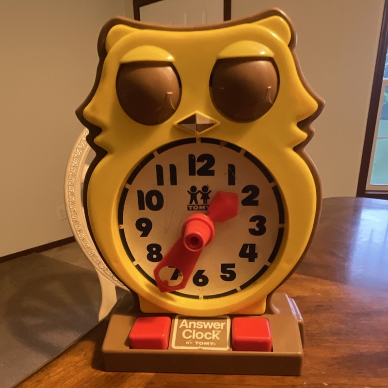 TOMY Answer Clock Owl Time Telling Educational Toy for Ages 4-11