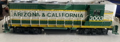 Locomotora Athearn Custom GP30 Arizona y California 3003 ARZC escala Ho | Zustand: Used