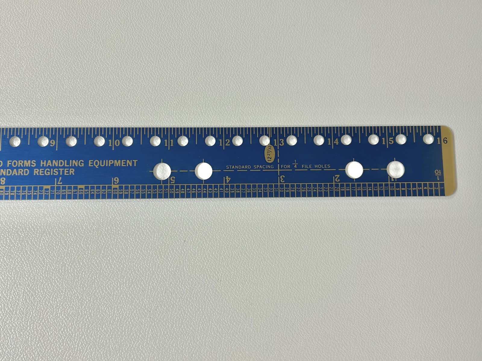 как выглядит Standard Register Data Ruler for Forms, Forms Handling and Data Systems 16 Inch фото