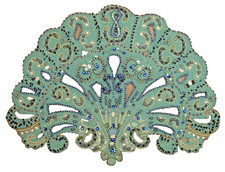 KIM SEYBERT TURQUOISE FAN SHAPED BEADED AND SEQUINED CENTER PACEMAT DINING DECOR