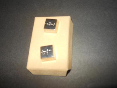 BEAUTIFUL SQUARE SEAN JOHN DESIGNER CHROME STEEL CUFFLINKS