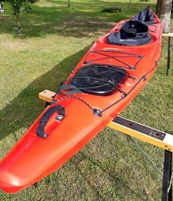 2-er Wanderkayak der Marke Riot, mit Steueranlage und Neopren-Spritzdecken 