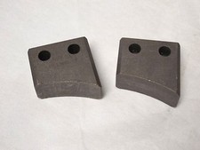 NEW 2 HELWIG CARBON MOTOR BRUSH 698 91 1-9/16"LENGTH 1-9/16"WIDTH 25/32"THICK