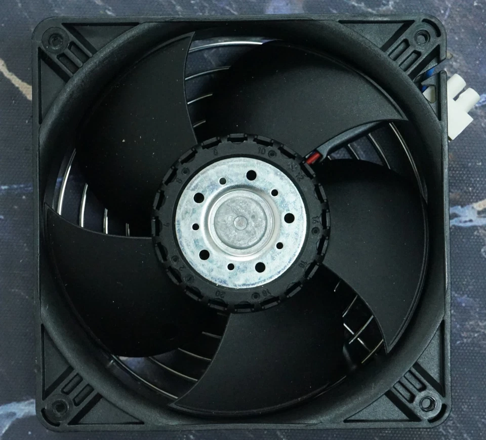 EBMPAPST 4414M Axial Fan 120mm x 120mm x 40mm 24VDC 4.1W - Image 3 of 4