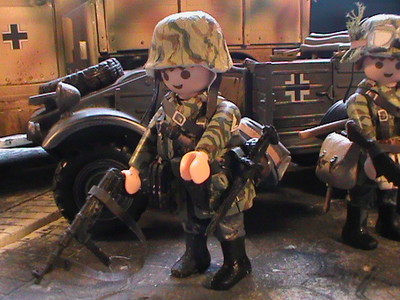 PLAYMOBIL PERSONNALISÉ OFFICIER Waffen Grenadier (ANZIO-1944) REF-0525