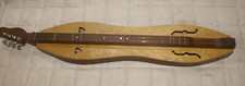 Vintage Wayne R Daron Dulcimer