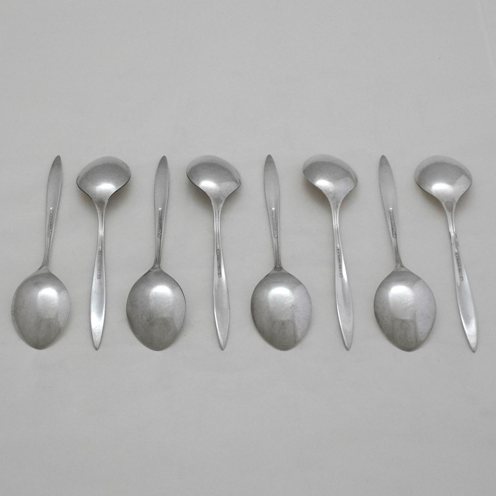 SERENADE Design Community Silver Service Cutlery Eight Cereal / Fruit