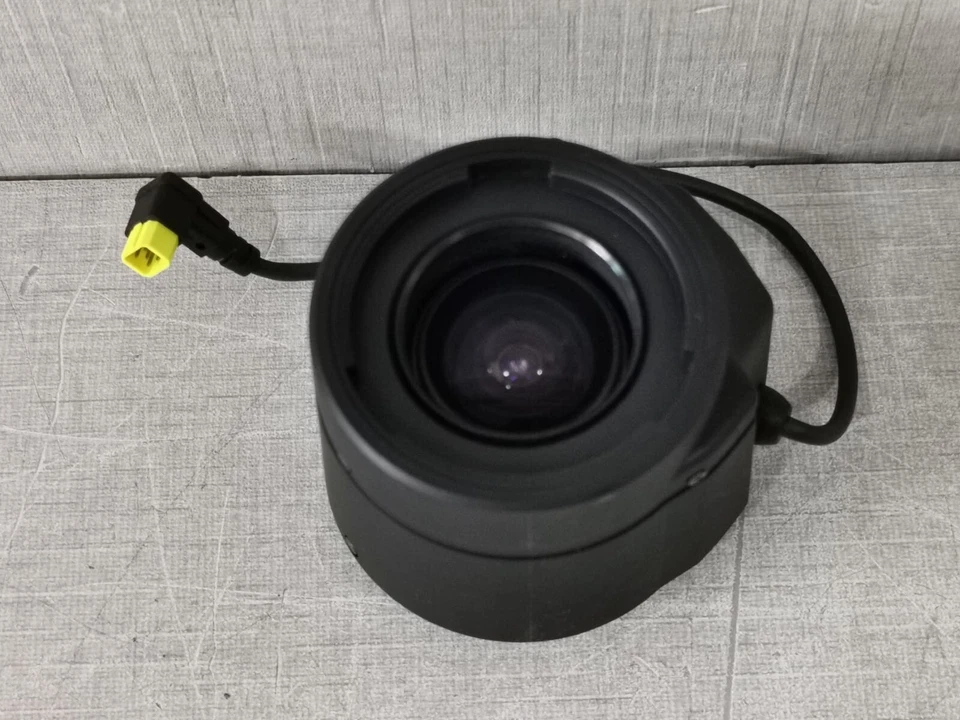 I-CS COMPUTAR LENS F-2.8-8.5MM F1.2 IR PIRIS 1/2.7"CS-NEW WITHOUT BOX - Image 4 of 4