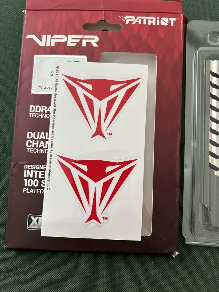 Patriot Viper Elite PVE416G266C6KGY PC4-21300 Dual DDR4 8GB Black/Grey Memory - - Image 3 of 3