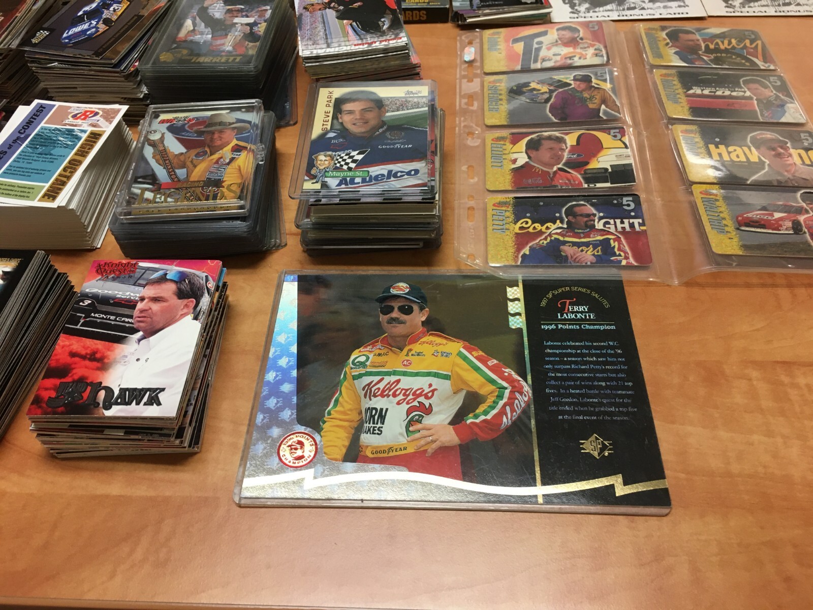 Lot of 1000+ 1990's NASCAR Trading Cards Press Pass Pinnacle Maxx