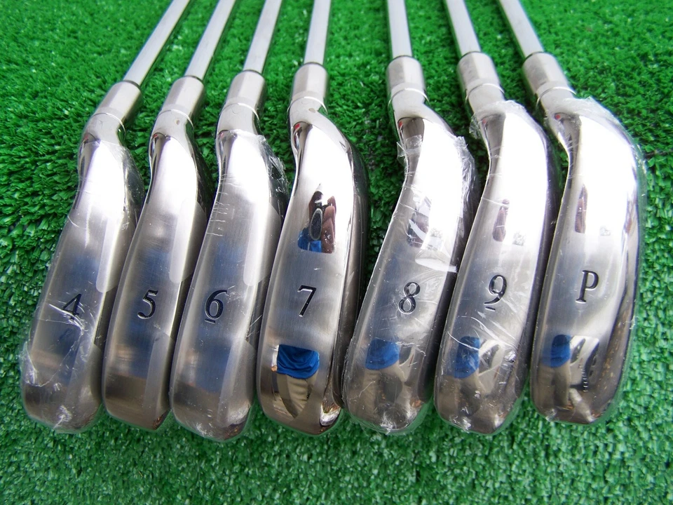 MacGregor NVG2 MACTEC Irons 4-PW Light Weight Steel Regular Flex Irons NEW RH - Image 2 of 4