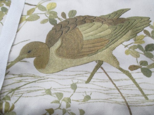 Williams Sonoma WALDEN Runner with pheasants & flowers-16" X108" NWT RRP $105 - Picture 2 of 8