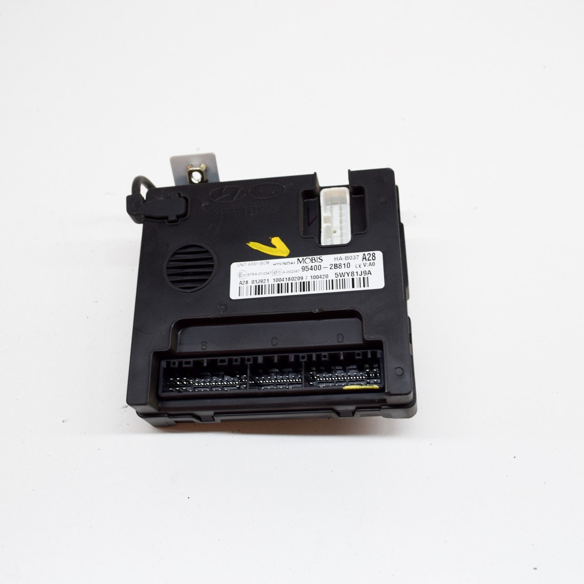 一 HYUNDAI SANTA FE CM Body Comfort Control Unit 95400-2B810 5WY81J9A