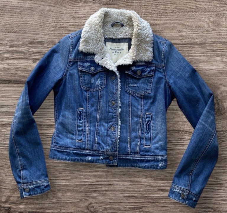 Abercrombie & Fitch Jean Jacket Sherpa Lined Trucker Y2K Size Medium Vintage EUC